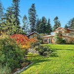 Gallery 2 - Puget Sound View Estate with Beach Access