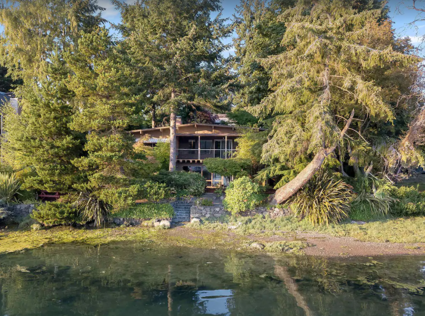 Gallery 27 - Eagle Harbor Waterfront Home- NEW!