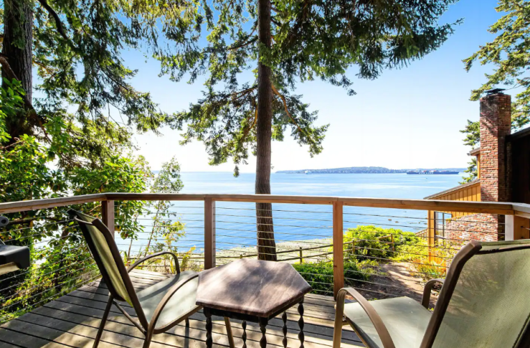 Gallery 2 - Dog-Friendly Sound-Front Home w/Waterfront Deck, Beach Access and Wood Stove