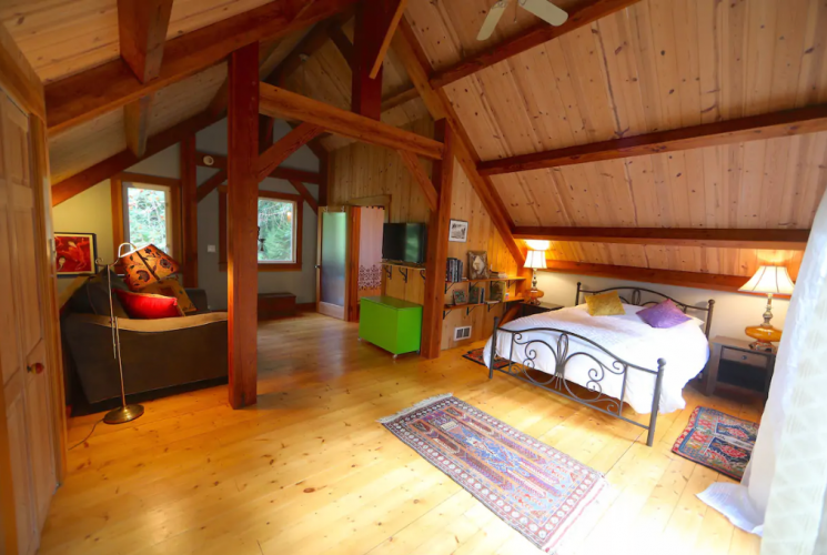 Gallery 1 - Island Timber Frame Guesthouse